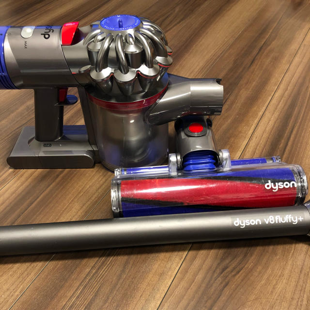 ダイソン　コードレス掃除機　V8 SV10FF2　dyson