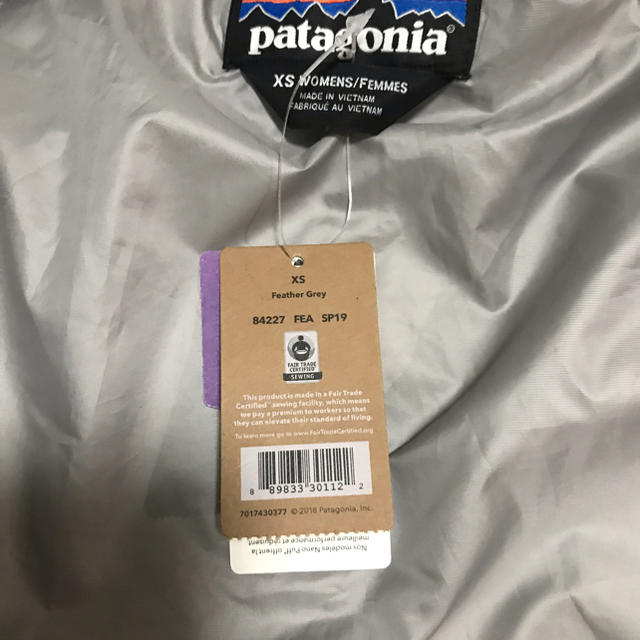 patagonia(パタゴニア)のpatagonia nano puff hoody XS womens レディースのジャケット/アウター(ナイロンジャケット)の商品写真