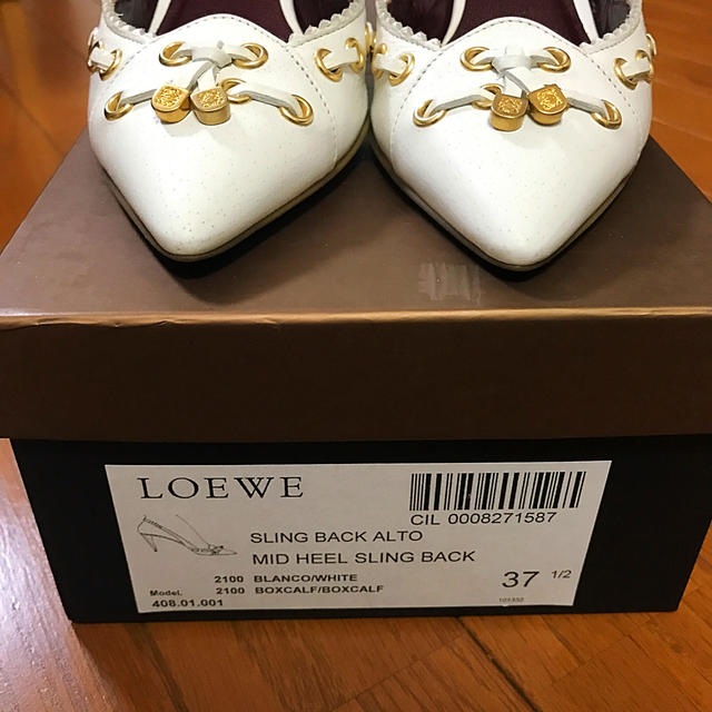 LOEWE(ロエベ)のLOEWE バックストラップパンプス レディースの靴/シューズ(ハイヒール/パンプス)の商品写真