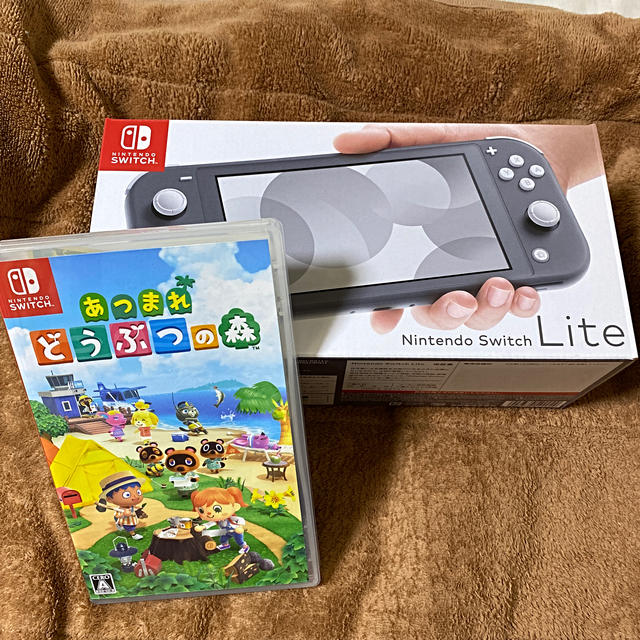 ゲームソフト/ゲーム機本体 Nintendo Switch Liteグレー+あつまれ