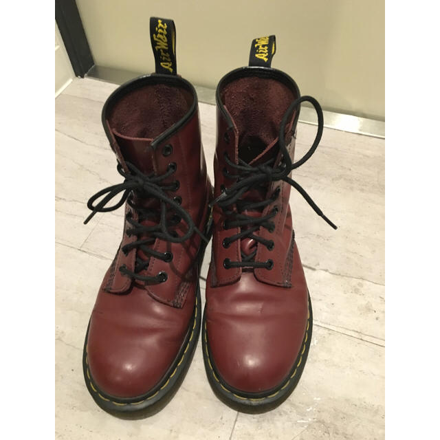 Dr.Martens(ドクターマーチン)の8ホールチェリーレッド レディースの靴/シューズ(ブーツ)の商品写真