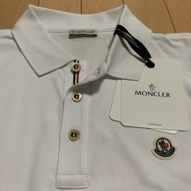 MONCLER(モンクレール)の【新品未使用】モンクレールポロシャツ メンズのトップス(ポロシャツ)の商品写真