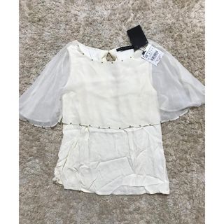 ザラ(ZARA)の新品　ZARA トップス(シャツ/ブラウス(半袖/袖なし))