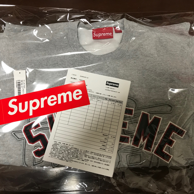 Supreme(シュプリーム)のKanji Logo Crewneck メンズのトップス(スウェット)の商品写真