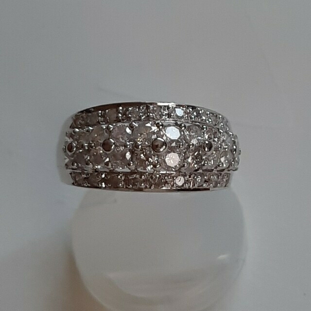 消費税無し 【お値下げ致しました!】リング 指輪 ダイヤモンド1.00ct Pt900 リング(指輪) 消費税無し 【お値下げ致しました!】リング 指輪 ダイヤモンド1.00ct Pt900 リング(指輪)