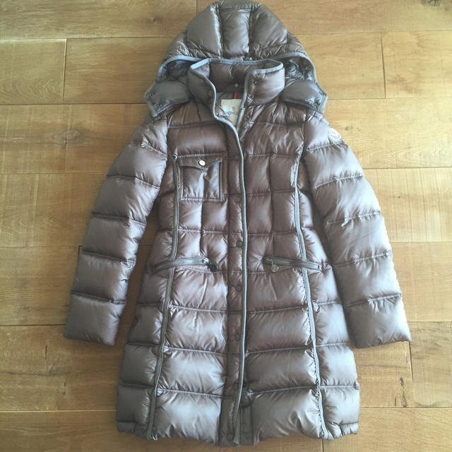 MONCLER(モンクレール)のモンクレール ダウンコート レディースのジャケット/アウター(ダウンコート)の商品写真