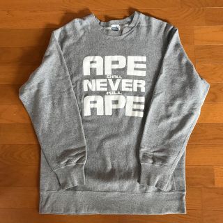 アベイシングエイプ(A BATHING APE)のエイプ　APE グレーのスウェット(スウェット)