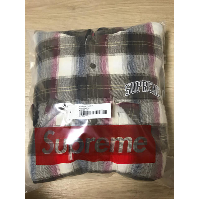 Supreme(シュプリーム)のQuilted Hooded plaid Shirt メンズのジャケット/アウター(ブルゾン)の商品写真