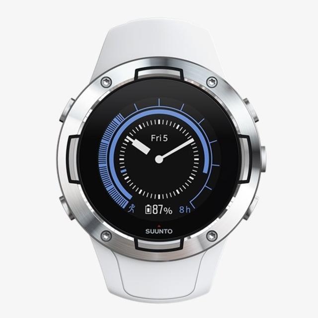 SUUNTO(スント)の【あかり様専用】スント 5 WHITE 定価47,300円（日本正規品） スポーツ/アウトドアのランニング(その他)の商品写真