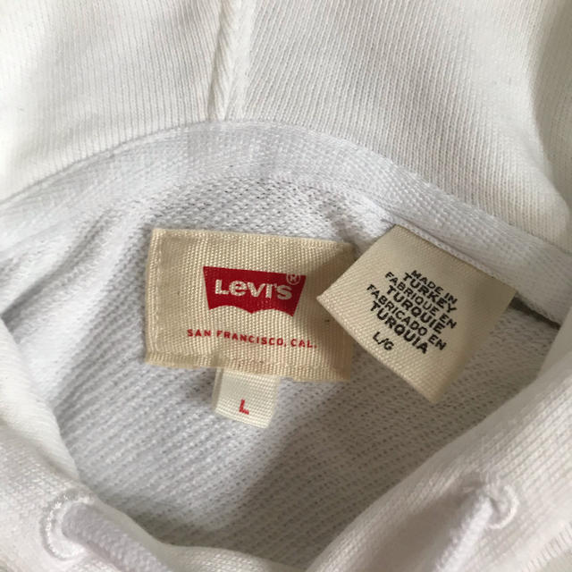 Levi's(リーバイス)のリーバイス　パーカー　プルオーバー メンズのトップス(パーカー)の商品写真