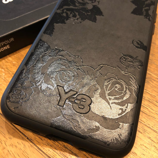 Y-3(ワイスリー)のY-3 iPhone X XS ケース スマホ/家電/カメラのスマホアクセサリー(iPhoneケース)の商品写真