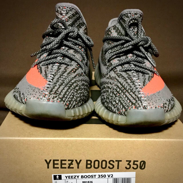 国内正規品‼️  YEEZY BOOST 350 V2 BELUGA