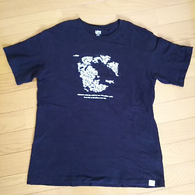 UNIQLO(ユニクロ)のユニクロ☆黒 半袖Ｔシャツ 160 キッズ/ベビー/マタニティのキッズ服男の子用(90cm~)(Tシャツ/カットソー)の商品写真