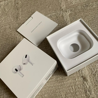 アップル(Apple)のAirPodsPro 箱、説明書(ヘッドフォン/イヤフォン)