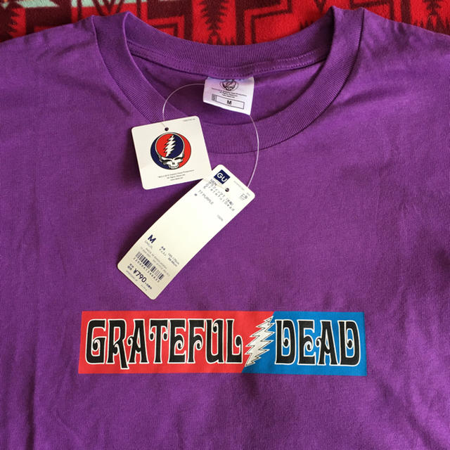 GU(ジーユー)のGU MENS Tシャツ  GRATEFUL DEAD コラボT お値下げ メンズのトップス(Tシャツ/カットソー(半袖/袖なし))の商品写真