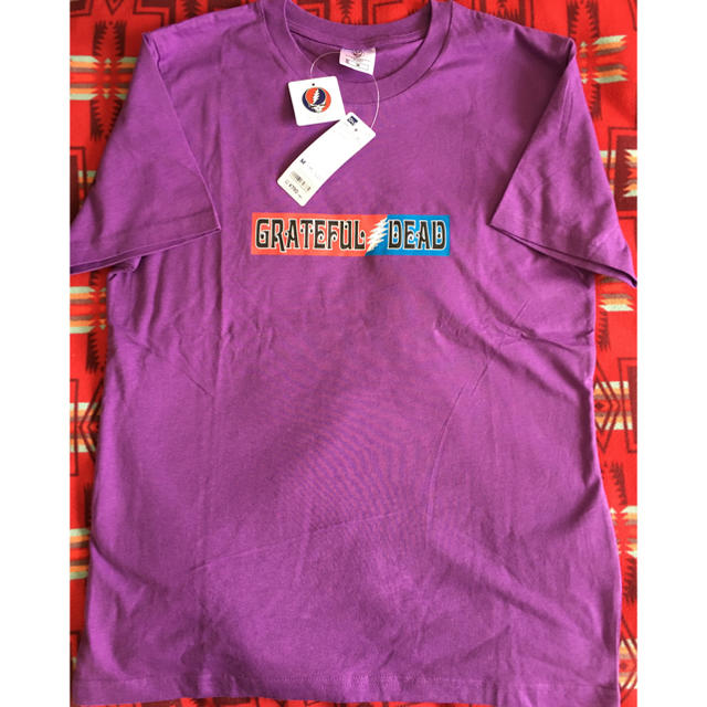 GU(ジーユー)のGU MENS Tシャツ  GRATEFUL DEAD コラボT お値下げ メンズのトップス(Tシャツ/カットソー(半袖/袖なし))の商品写真