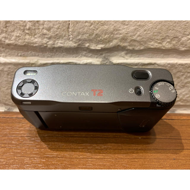 美品　コンタックス T2 チタンブラック　フィルムカメラ　CONTAX T2