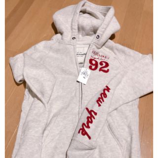 アバクロンビーアンドフィッチ(Abercrombie&Fitch)のアバクロ　パーカー(その他)