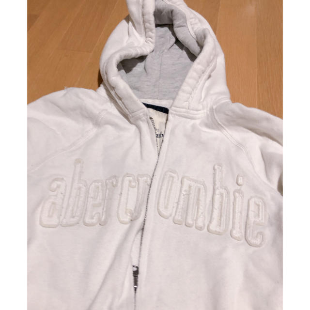 Abercrombie&Fitch(アバクロンビーアンドフィッチ)のアバクロ　パーカー キッズ/ベビー/マタニティのキッズ服女の子用(90cm~)(その他)の商品写真