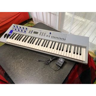 ヤマハ(ヤマハ)のジャンク扱い　YAMAHA シンセサイザー CS2x ACアダプタ付属(キーボード/シンセサイザー)