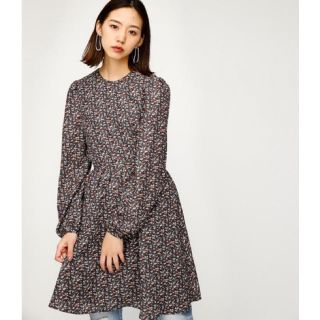 マウジー(moussy)のmoussy FLORAL CLASSIC MINI DRESS(ミニワンピース)