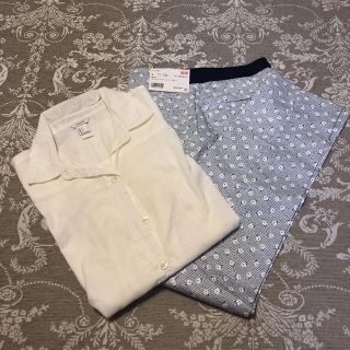 ユニクロ(UNIQLO)の月に1度の週末大SALE!! UNIQLO 新品★花柄ボトムス(カジュアルパンツ)