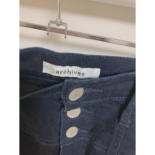 archives(アルシーヴ)のアルシーヴ  デニムパンツ  早い者勝ち レディースのパンツ(デニム/ジーンズ)の商品写真