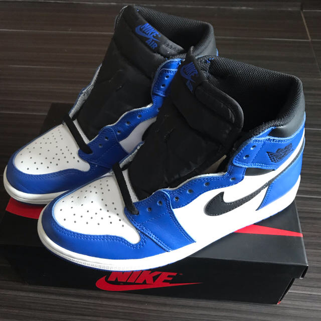 国内正規 Air Jordan 1 Retro High OG Royal