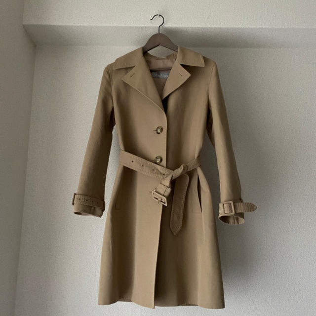 Max Mara(マックスマーラ)のGWセール❗️マックスマーラー　Max Mara トレンチコート　春物コート レディースのジャケット/アウター(トレンチコート)の商品写真