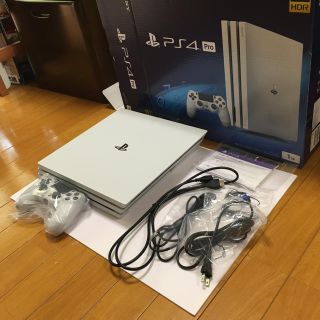 プレイステーション4(PlayStation4)のps4 pro 1TB cuh-7200B BO2(家庭用ゲーム機本体)