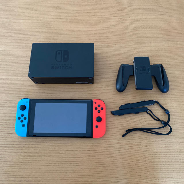 ニンテンドースイッチ 本体(箱なし)のサムネイル