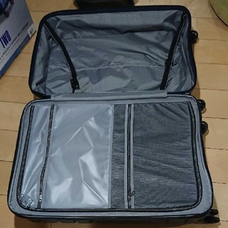 サムソナイト スーツケース ポリカーボネート製 2個セット   新品・未使用品