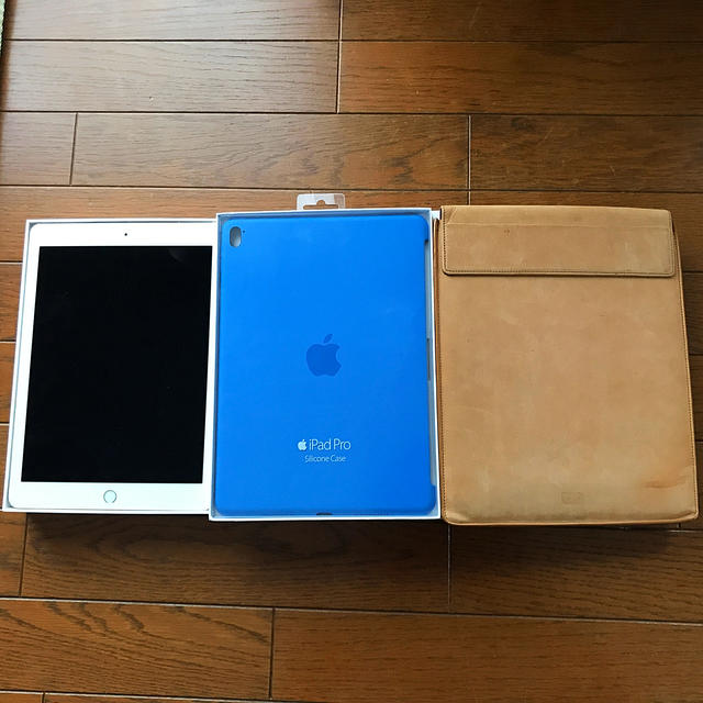 iPad Pro9.7 ゴールド 128 Wi-FiCellular 純正ケースタブレット