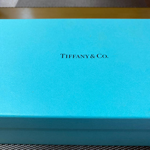 Tiffany & Co.(ティファニー)のティファニーマグカップ2個セット キッズ/ベビー/マタニティの授乳/お食事用品(マグカップ)の商品写真