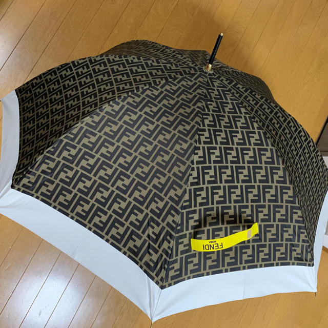 FENDI(フェンディ)のFENDI 傘 レディースのファッション小物(傘)の商品写真