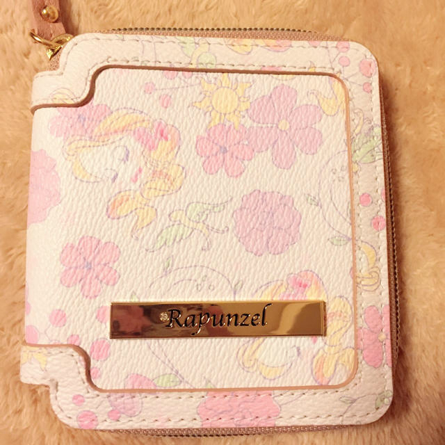 Disney(ディズニー)のラプンツェル お財布 👛 レディースのファッション小物(財布)の商品写真