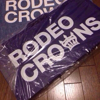 ロデオクラウンズ(RODEO CROWNS)のロデオクラウンズ♡新品ロゴテーブル(ローテーブル)