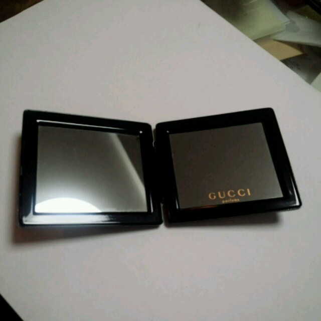 Gucci(グッチ)のGUCCI　ミラー コスメ/美容のコスメ/美容 その他(その他)の商品写真