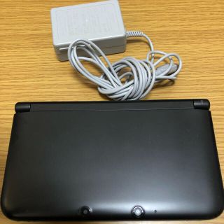 ニンテンドー3DS(ニンテンドー3DS)の「ニンテンドー3DS LL ブラック」+充電器(携帯用ゲーム機本体)