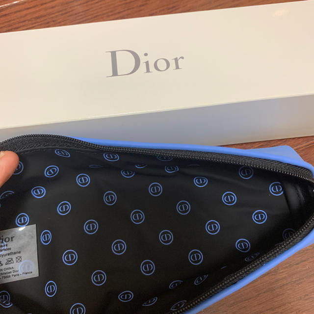 Dior(ディオール)のDIOR ペンケース インテリア/住まい/日用品の文房具(ペンケース/筆箱)の商品写真