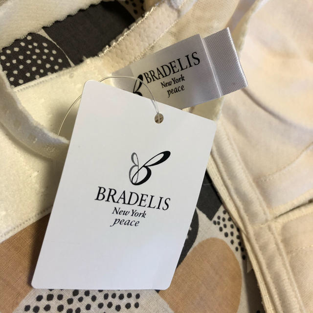 BRADELIS New York(ブラデリスニューヨーク)のブラデリス　ひとみん様専用★ステップ1 プレミアムグレースノンワイヤーブラ レディースの下着/アンダーウェア(ブラ)の商品写真