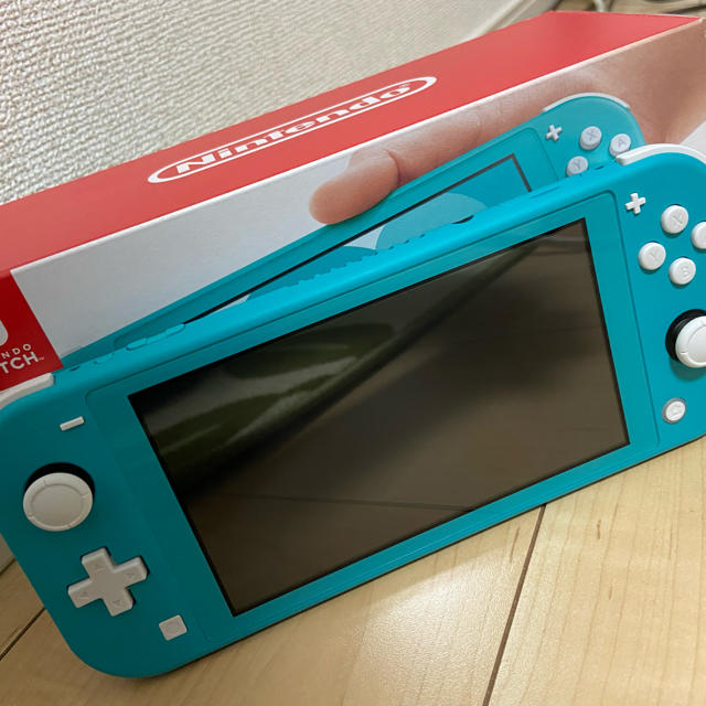 本日即発送可能❗️ニンテンドースイッチライト　超美品