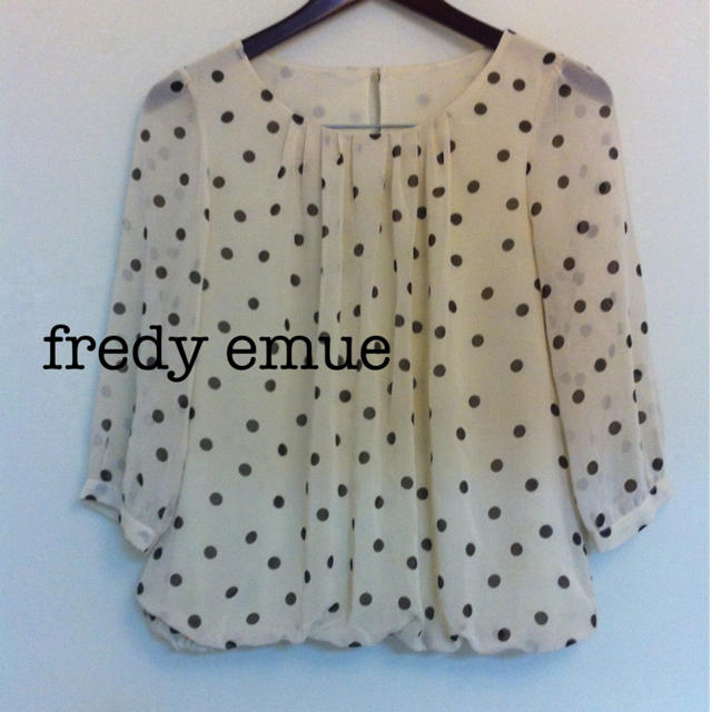 fredy(フレディ)のfredy emue♡ドットブラウス レディースのトップス(シャツ/ブラウス(長袖/七分))の商品写真