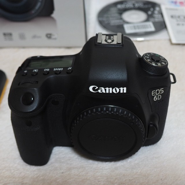 カメラ美品【CANON 6D】ボディのみ