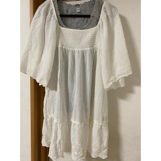 ハニーサックルローズ(HONEYSUCKLE ROSE)の美品☆フリル❤︎チュニック(チュニック)