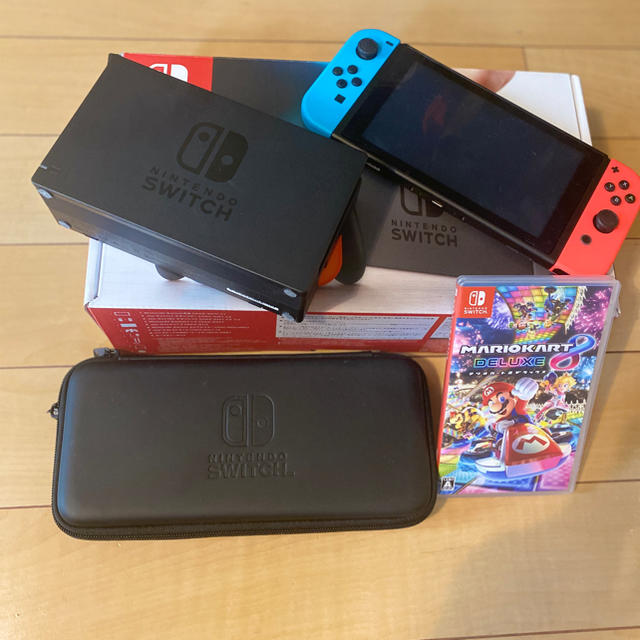 Nintendo Switch本体(箱付き/美品)+マリオカート8 DLUXE