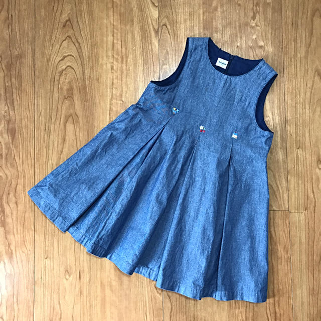 familiar(ファミリア)のfamiliar    ワンピース　110 キッズ/ベビー/マタニティのキッズ服女の子用(90cm~)(ワンピース)の商品写真