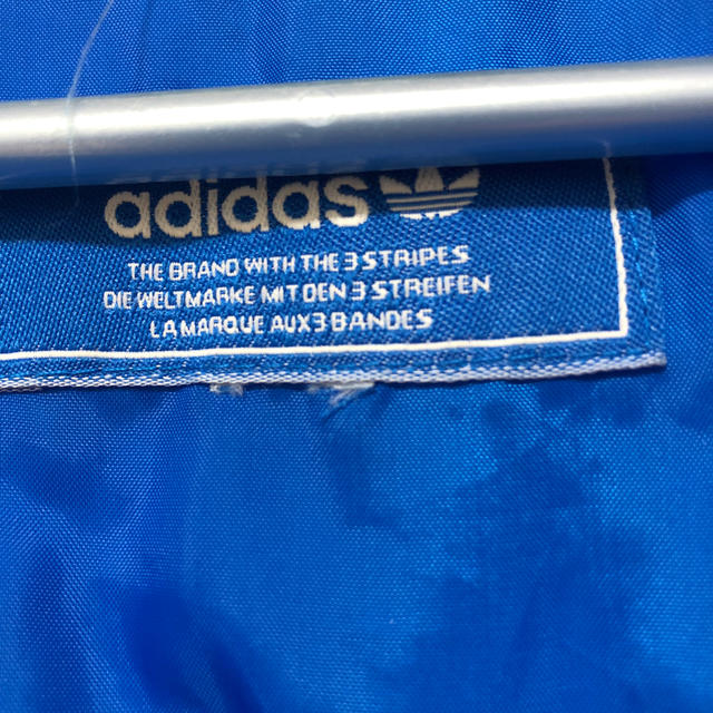 adidasベスト