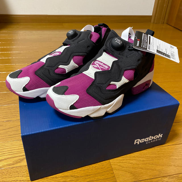 reebok未使用　リーボッククラシック　ポンプフューリー　パープル　26㎝