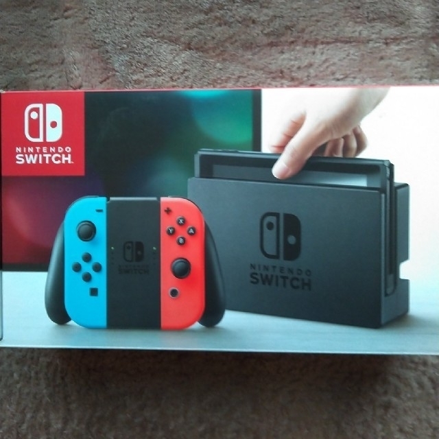Nintendo Switch　任天堂　スイッチ家庭用ゲーム機本体